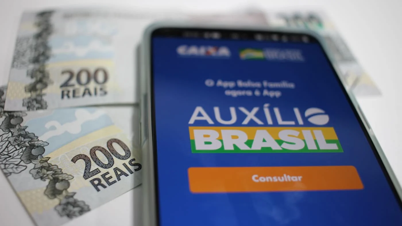 Auxílio Brasil 2023